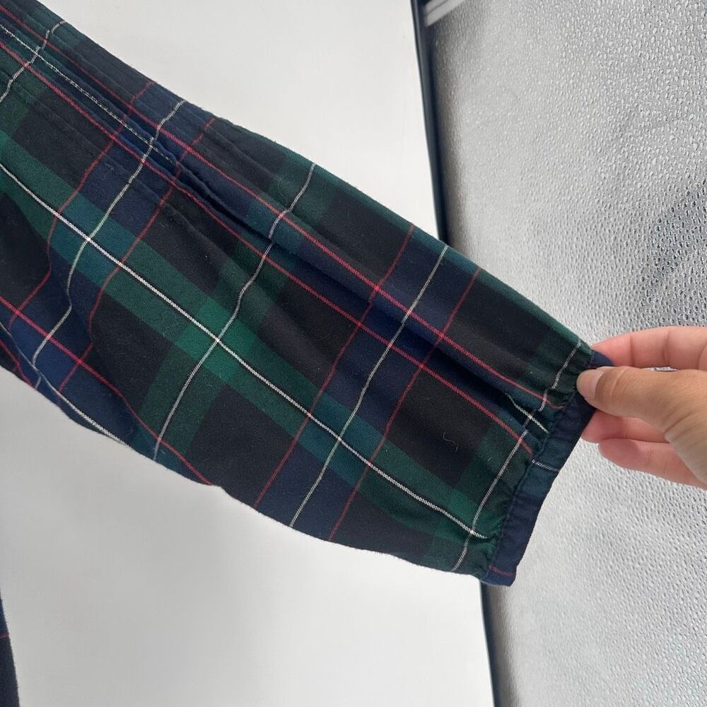 Gap Y2K Women’s Button Down Shirt Size L Holiday Tartan Plaid Green Red Pleated - Picture 10 of 10